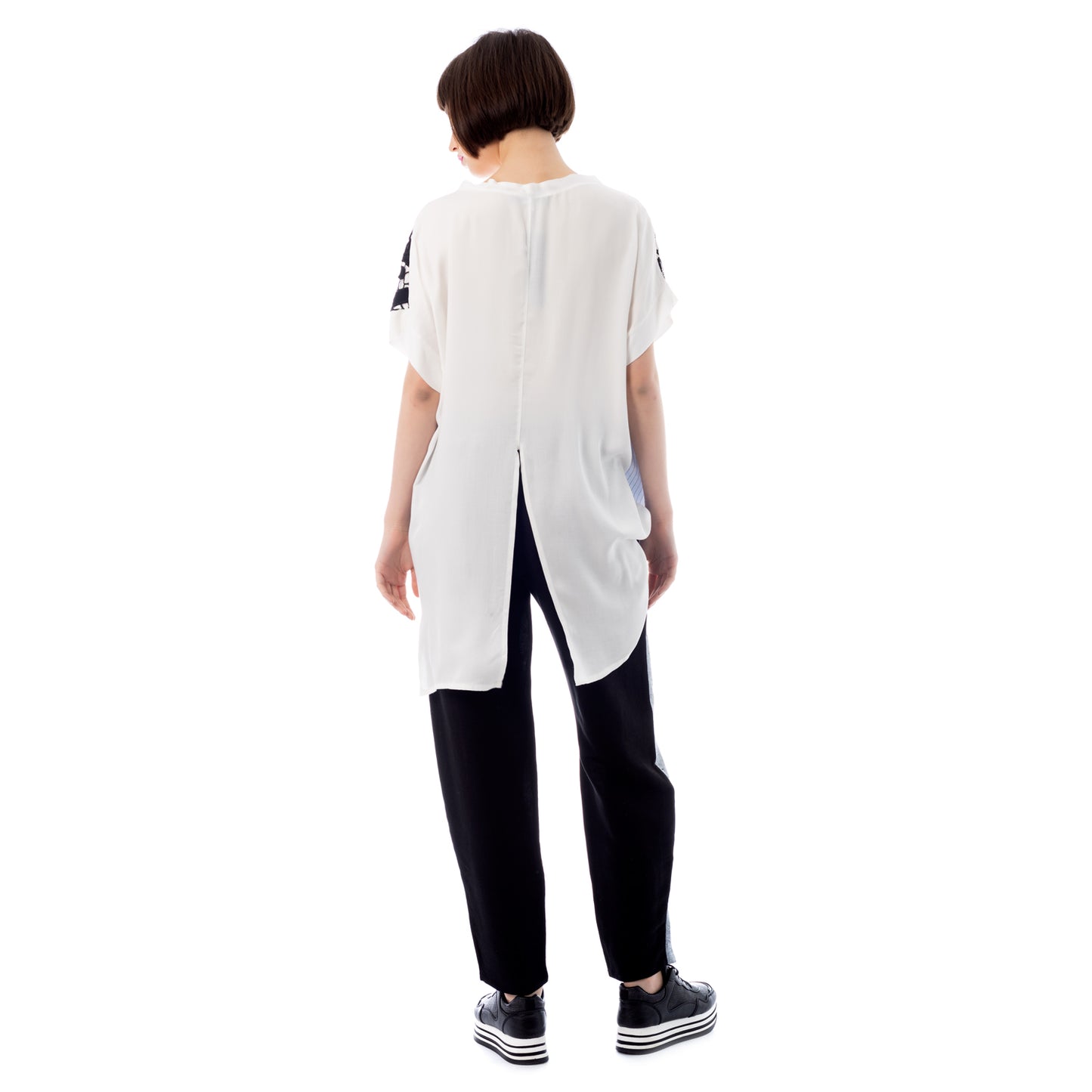 Bold Asymmetrical Multi-Color Tunic SS.24.SS.001