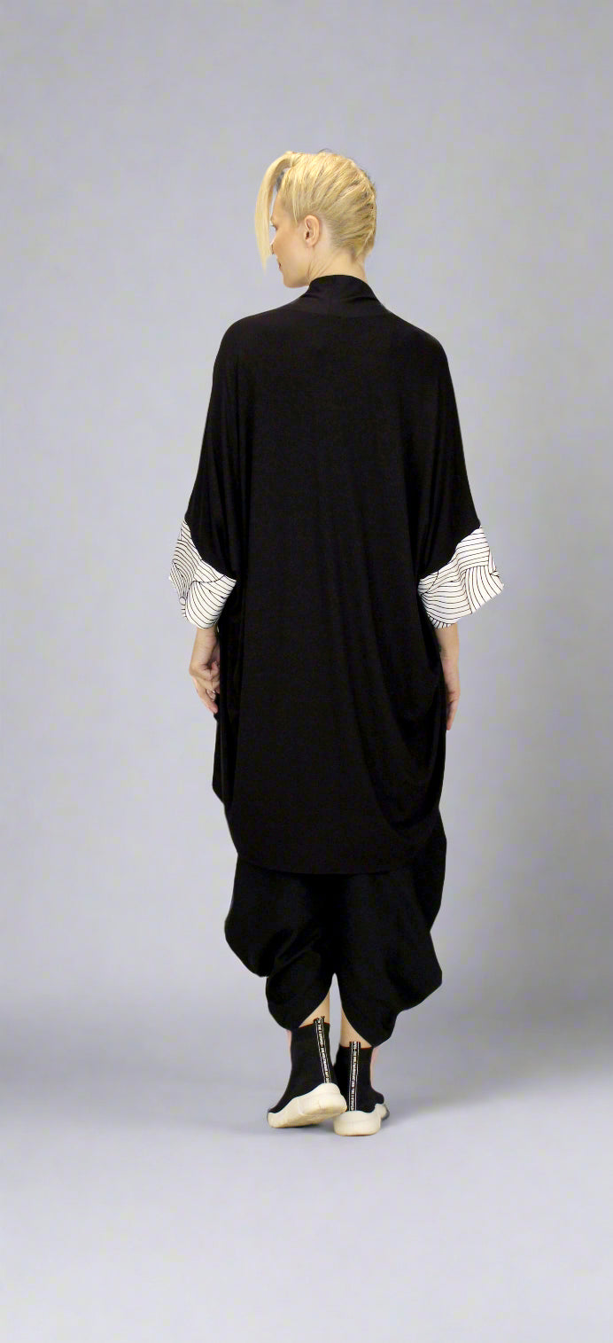 SS.25.SE.084.JACKET