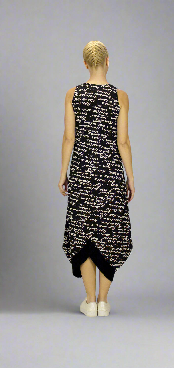 SS.25.SE.037.DRESS