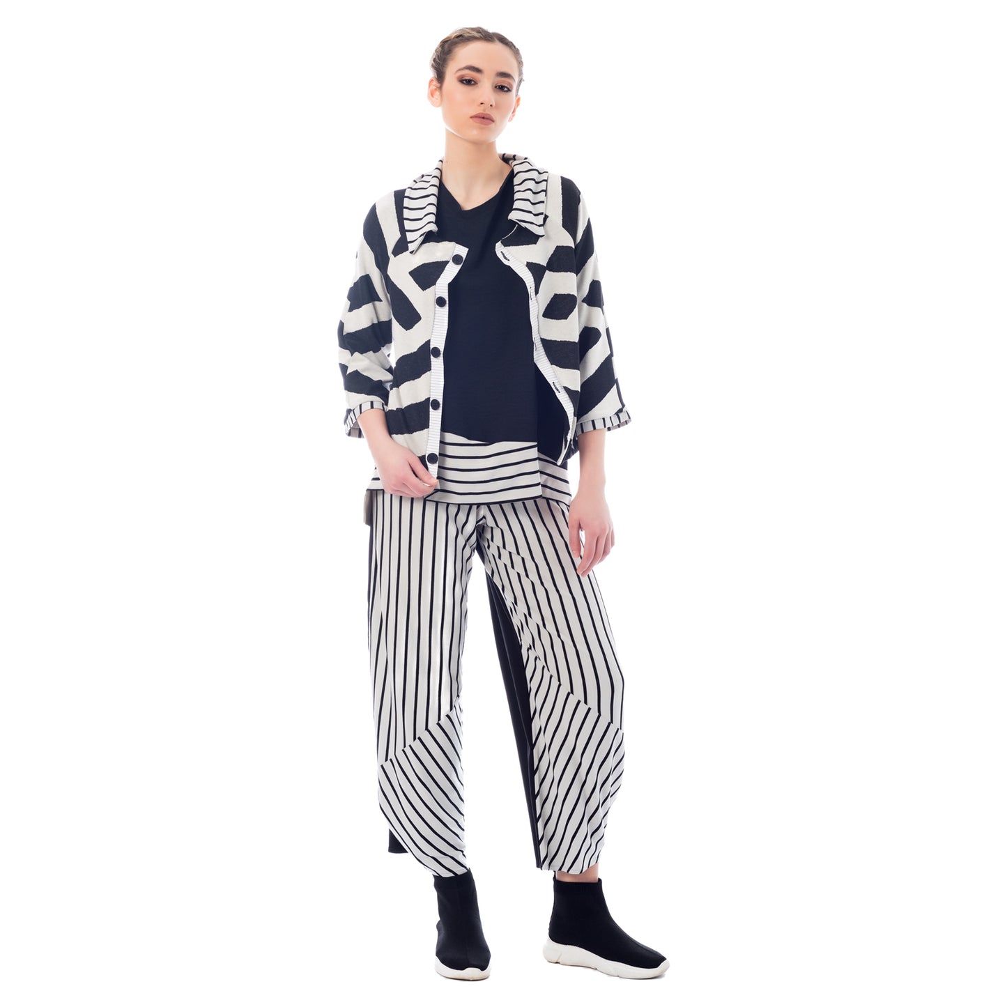 Seva's Classy Jacket: Timeless Elegance ss.24.se.169