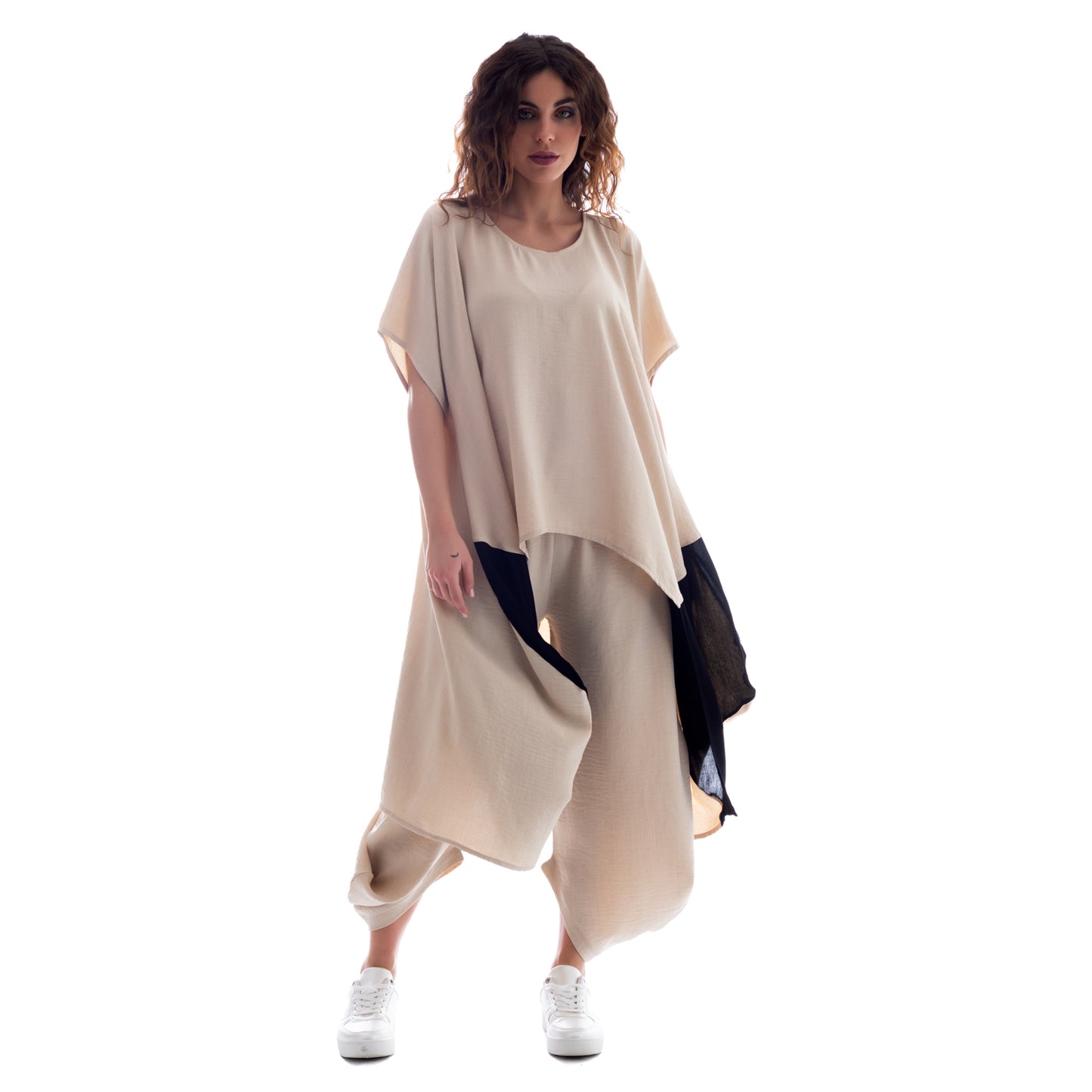 Duo Harmony: Seva's Long Asymmetric Two-Tone Tunic ss.24.se.084