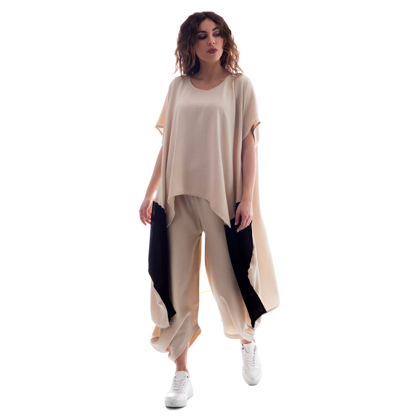 Duo Harmony: Seva's Long Asymmetric Two-Tone Tunic ss.24.se.084
