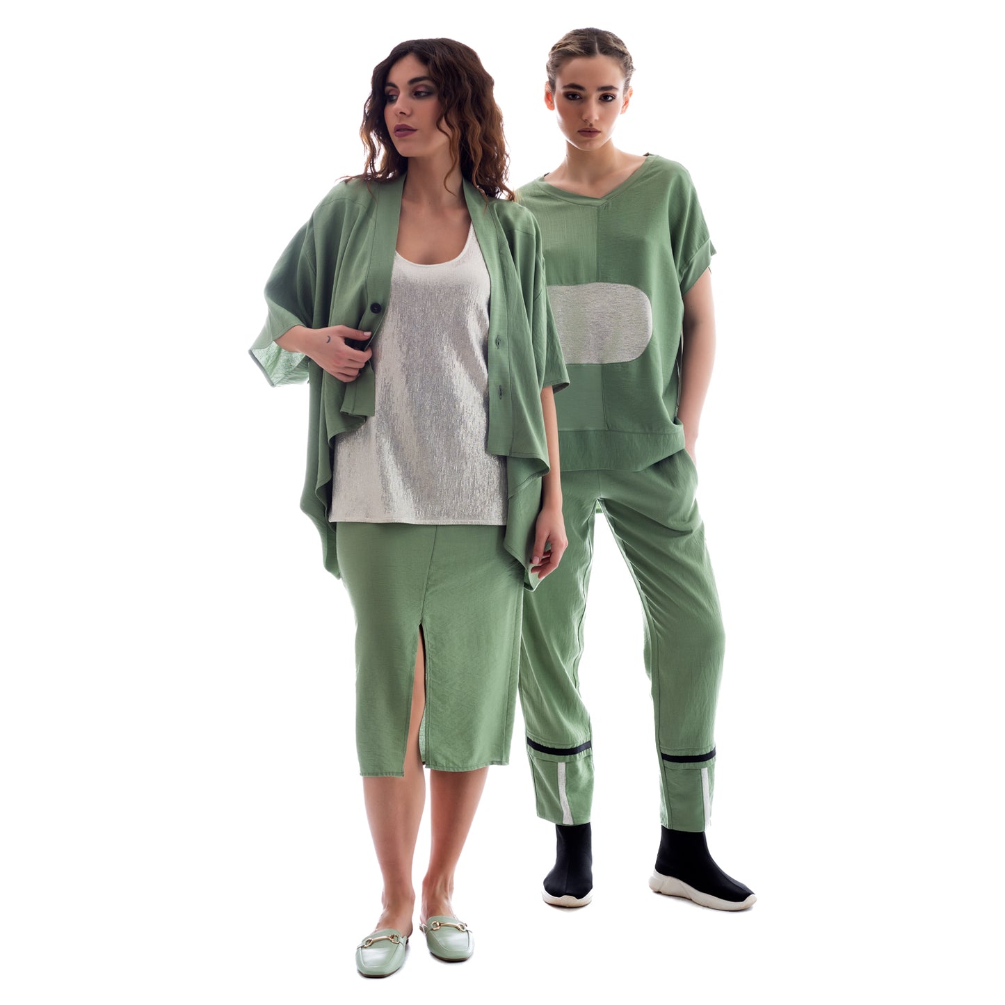 Seva's Crop Asymmetric jacket: Modern Edge ss.24.se.170