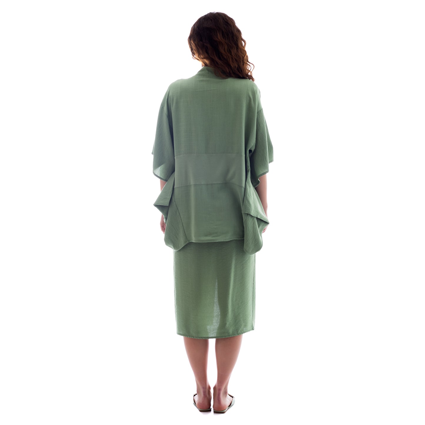 Seva's Crop Asymmetric jacket: Modern Edge ss.24.se.170