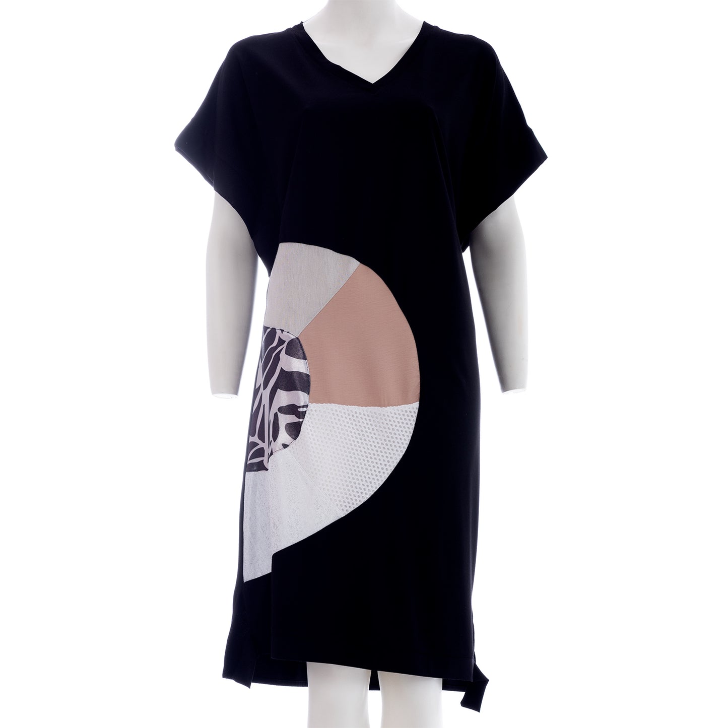 Cozy Chic: Seva's Intimate Design Dress in Comfortable Fabrics and Colors  ss.24.se.059