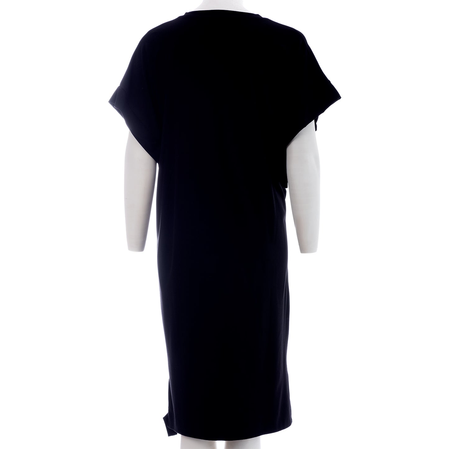 Cozy Chic: Seva's Intimate Design Dress in Comfortable Fabrics and Colors  ss.24.se.059