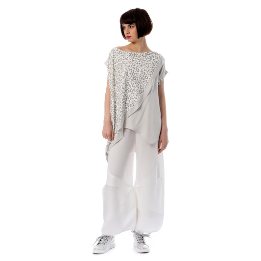 Pure Elegance: White Loose Seva Pants with Fabric Finery  se.24.se.022