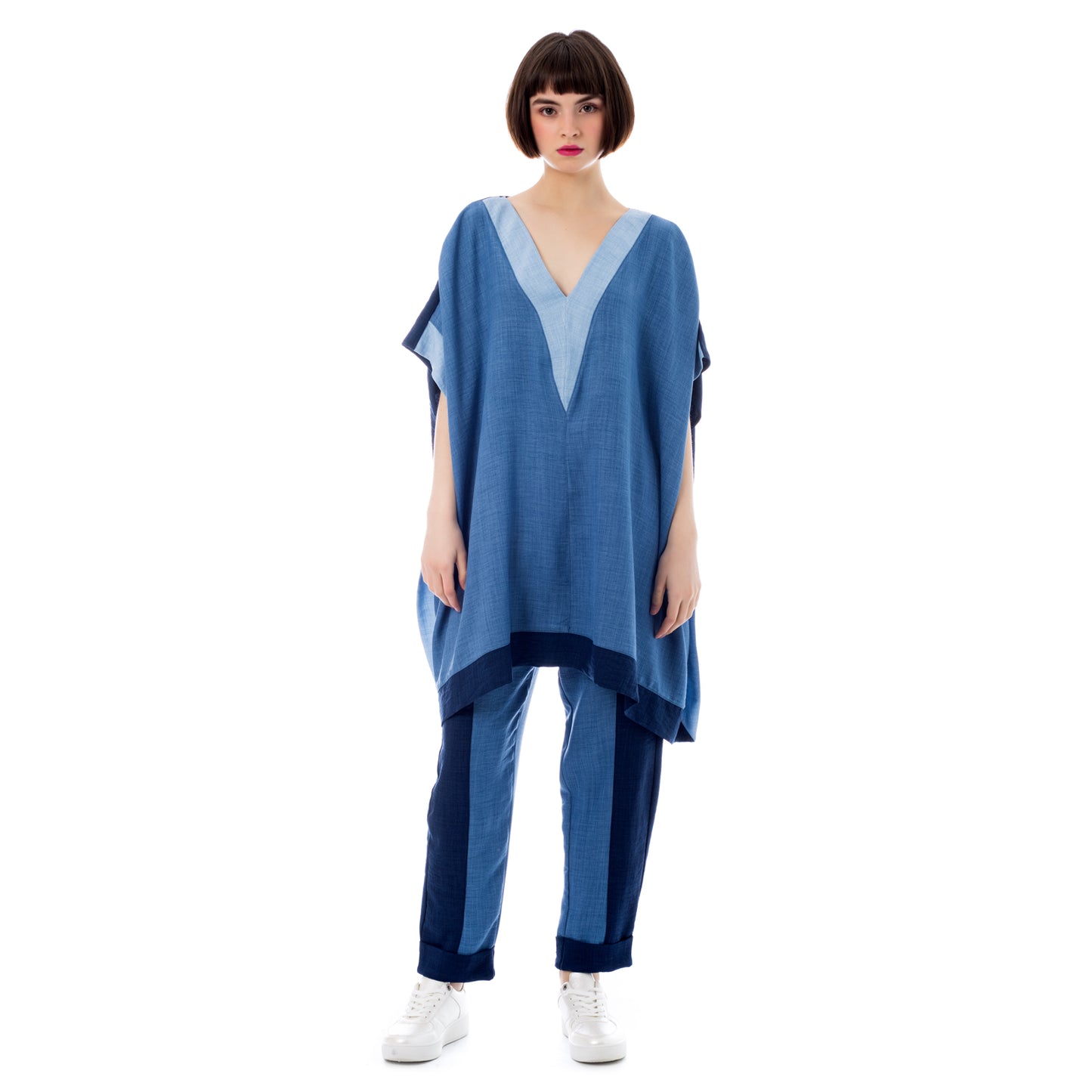 Tri-Tone Tranquility: Seva's Assymetric Loose Tricolor Tunic ss.24.se.044