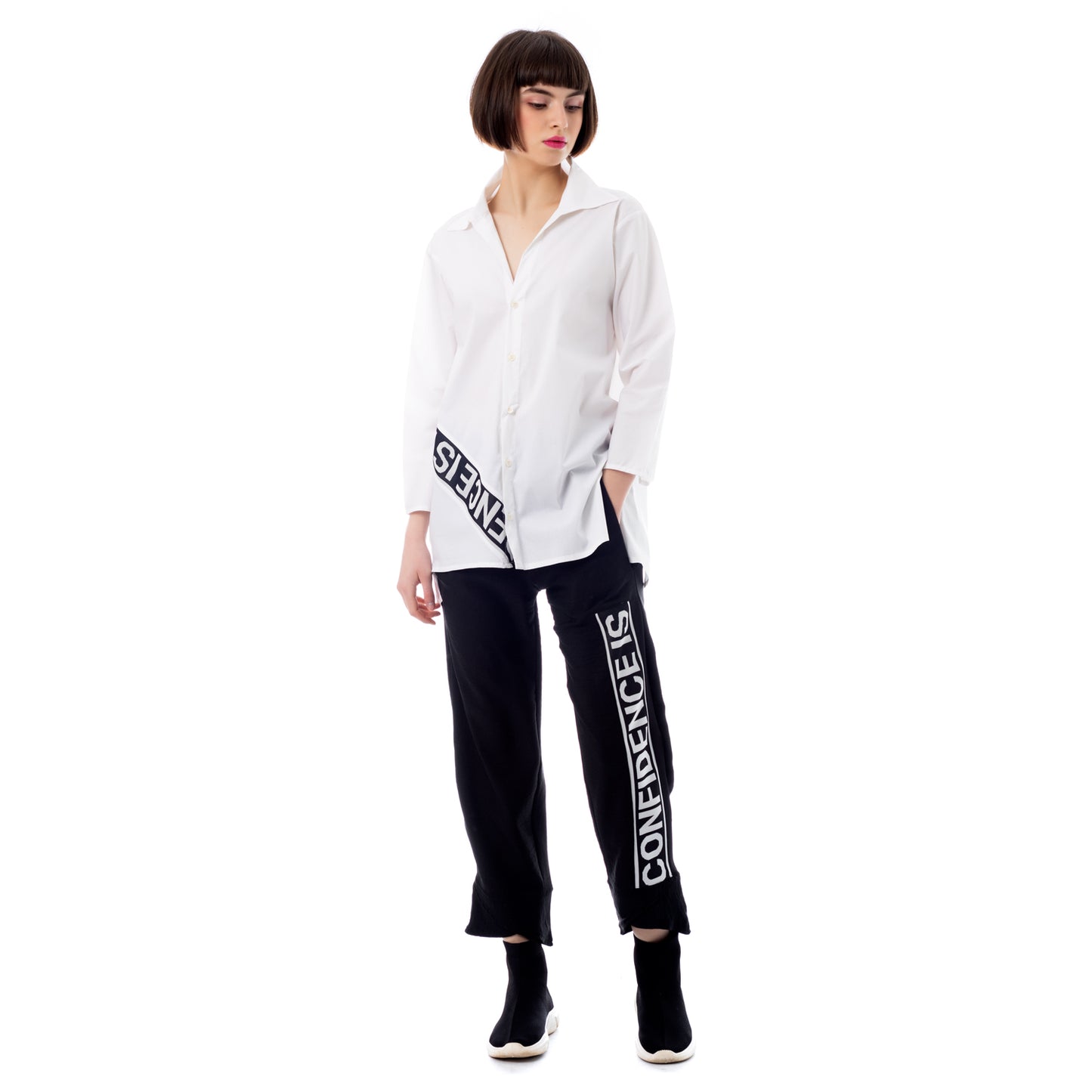 Seva Signature: Logo-Embellished Black Pants ss.24.se.114