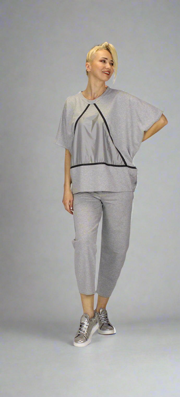 SS.25.SE.004.TUNIC