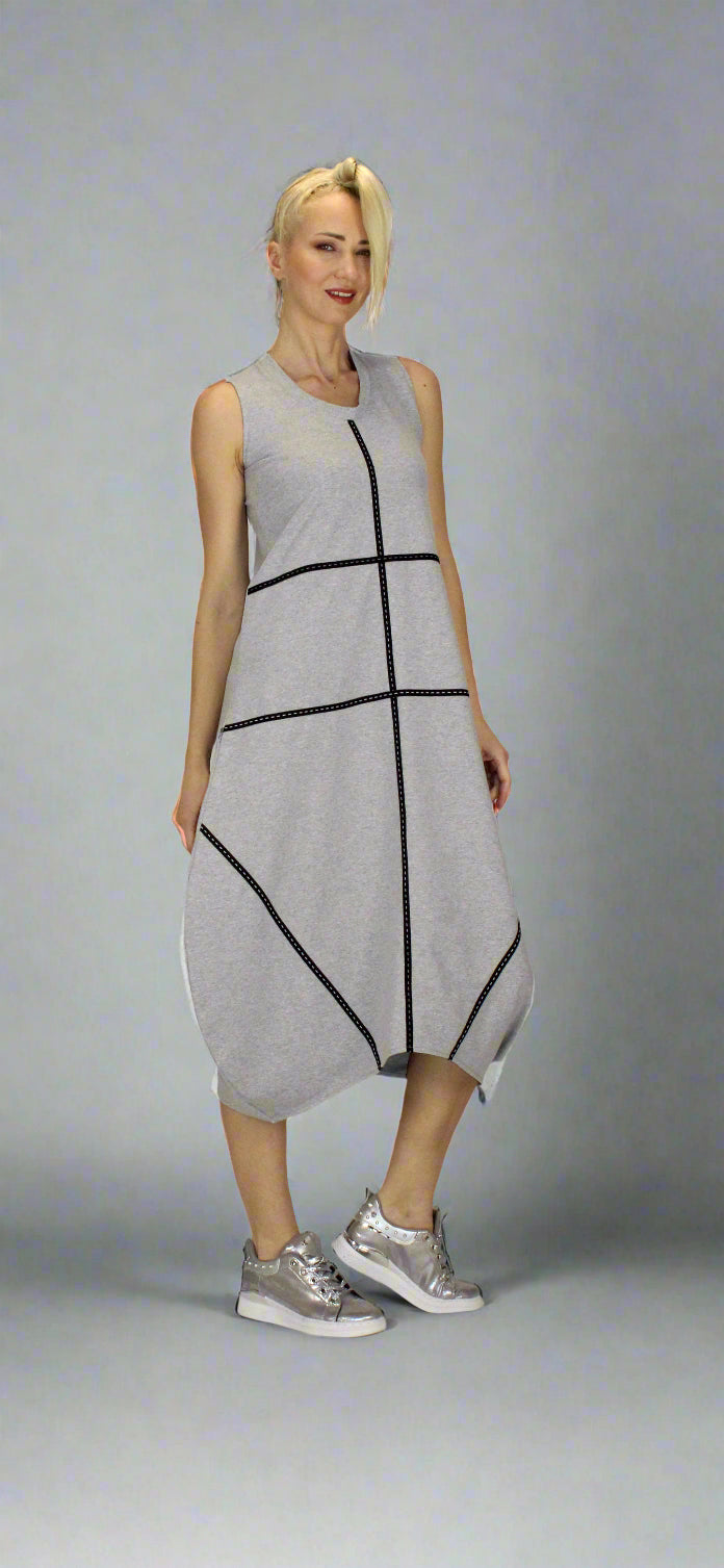 SS.25.SE.008.DRESS