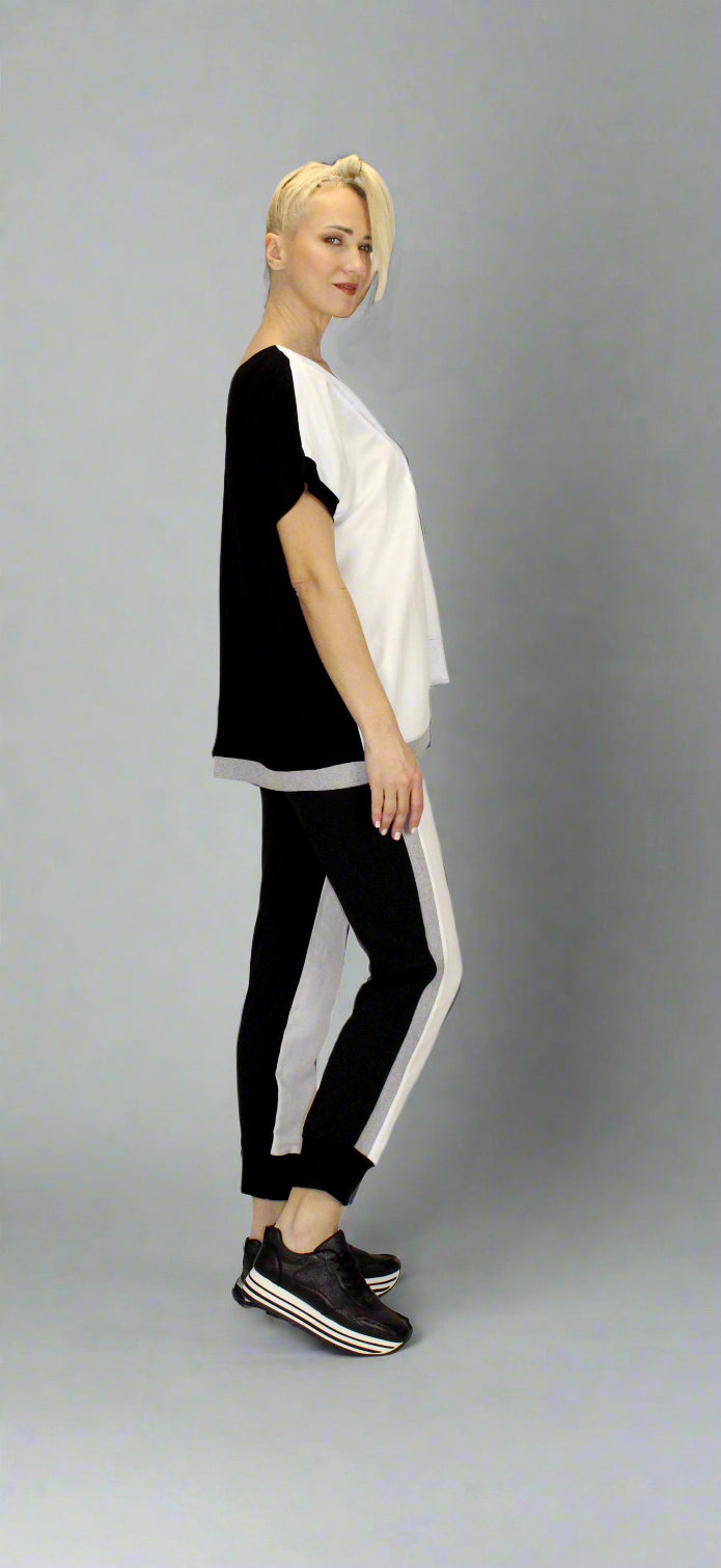 SS.25.SE.010.TUNIC