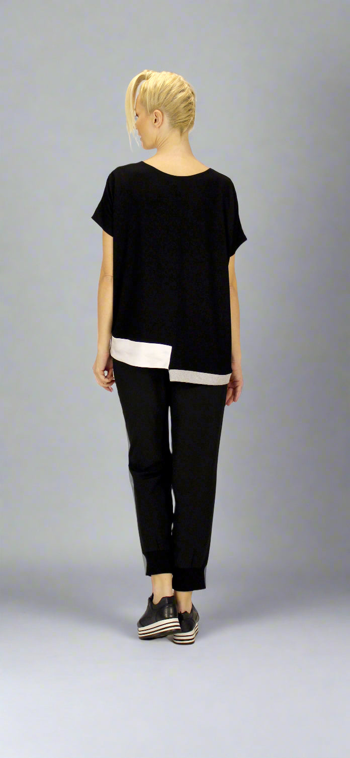 SS.25.SE.010.TUNIC