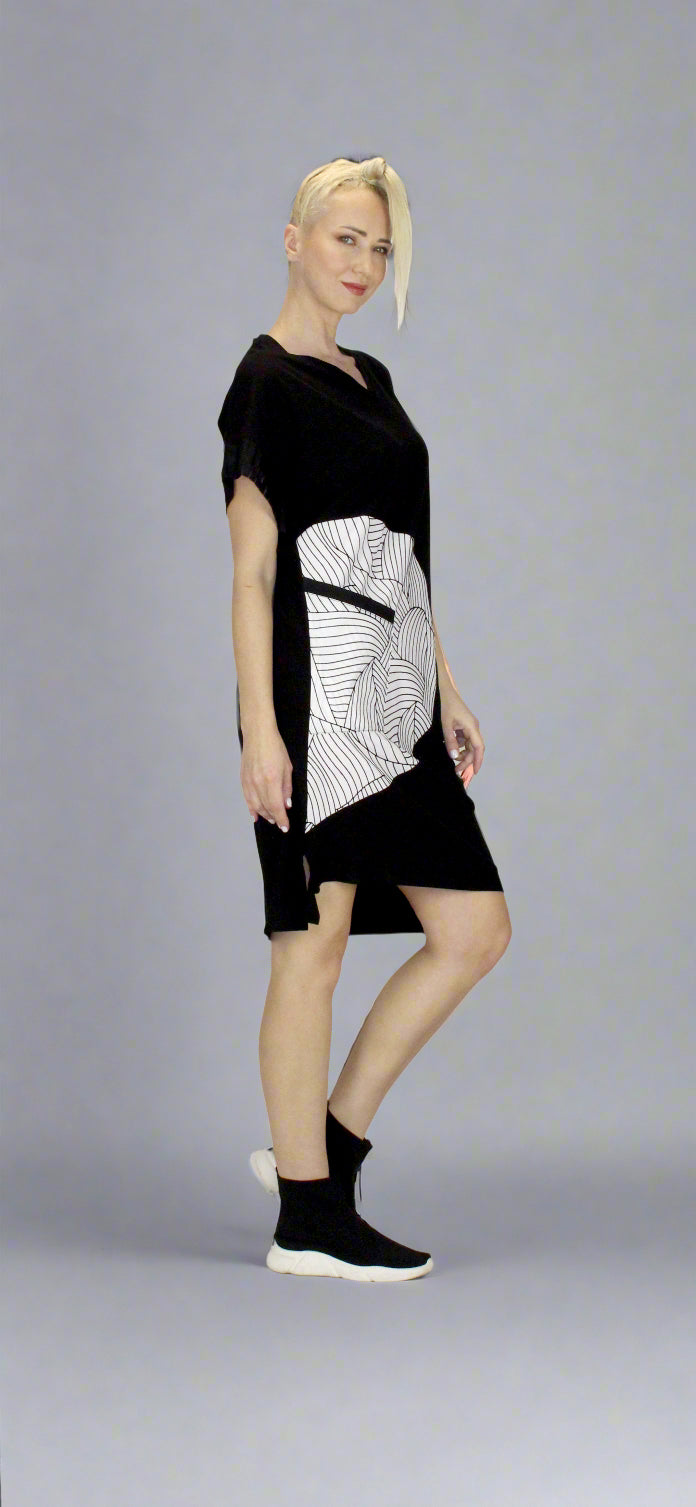SS.25.SE.081.DRESS