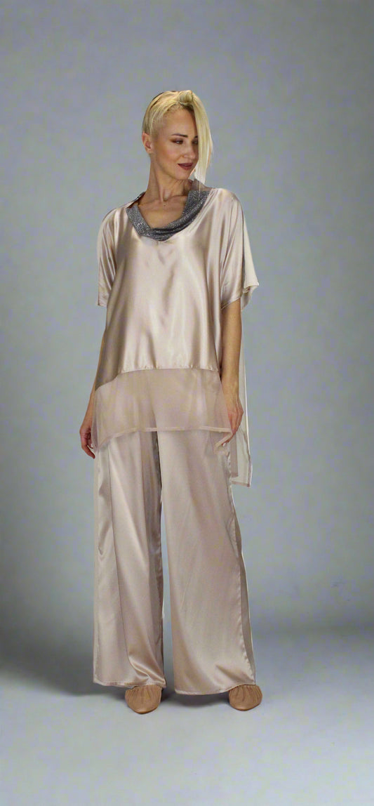 SS.25.SE.058.TUNIC