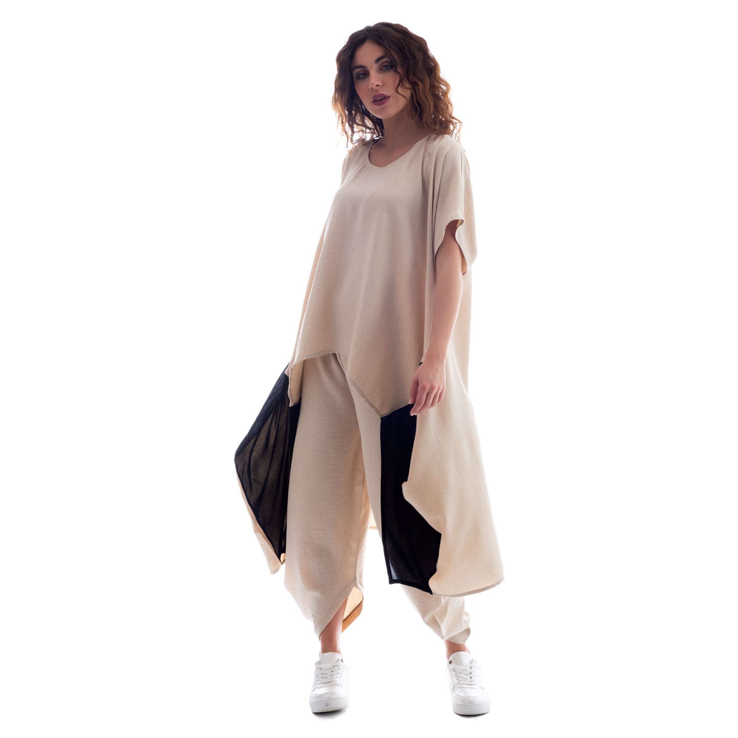 Duo Harmony: Seva's Long Asymmetric Two-Tone Tunic ss.24.se.084