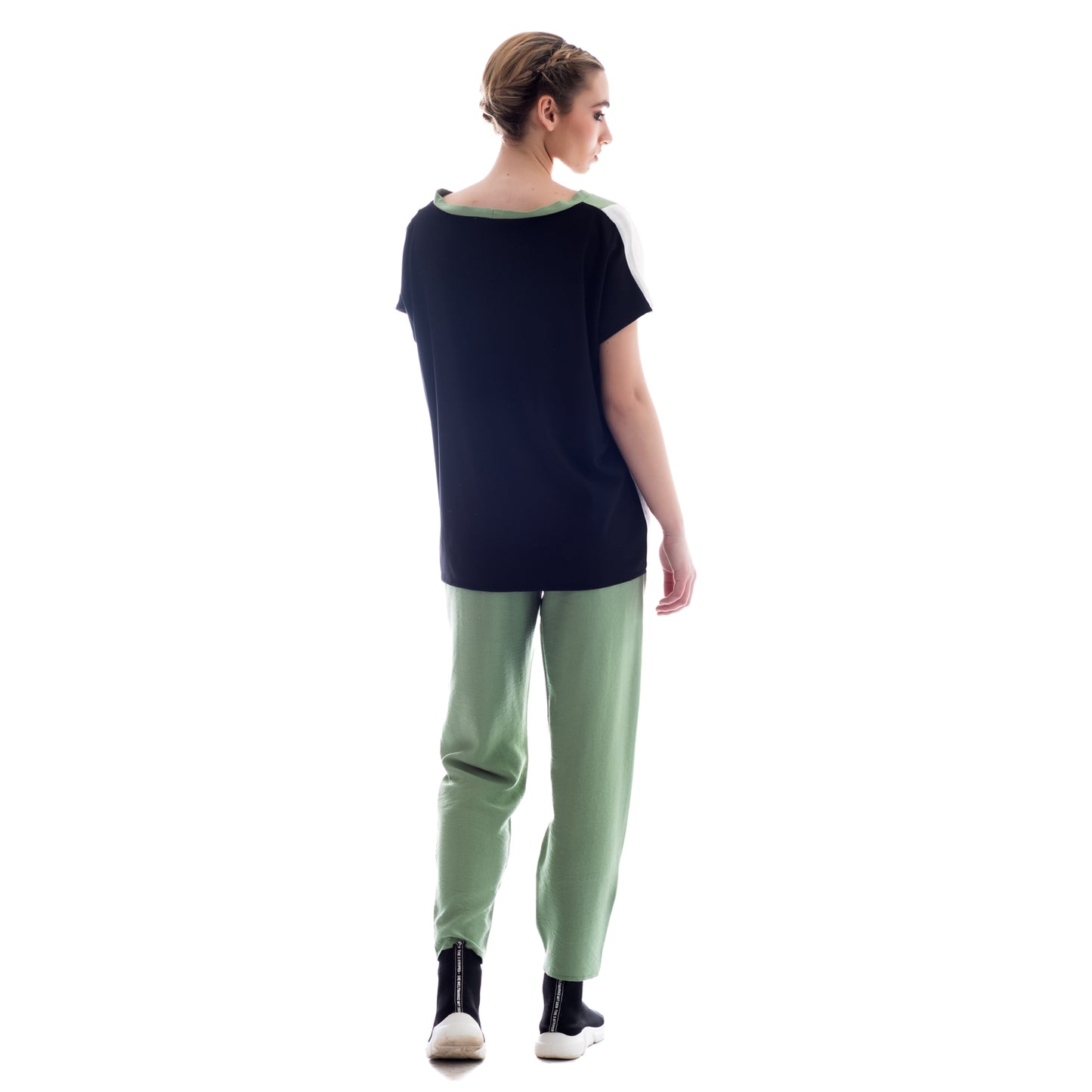 Contemporary Comfort: Seva's Stylish Pants ss.24.se.049