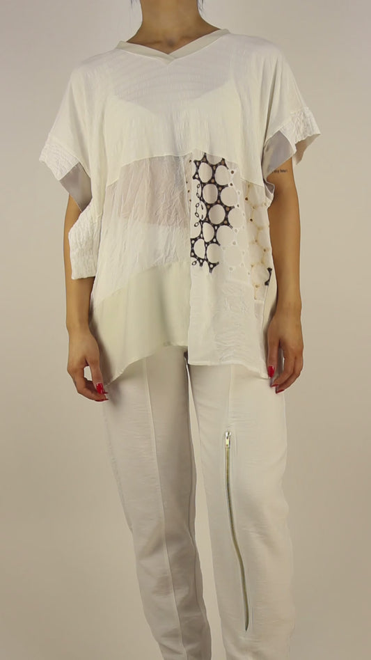 SS.057.TUNIC