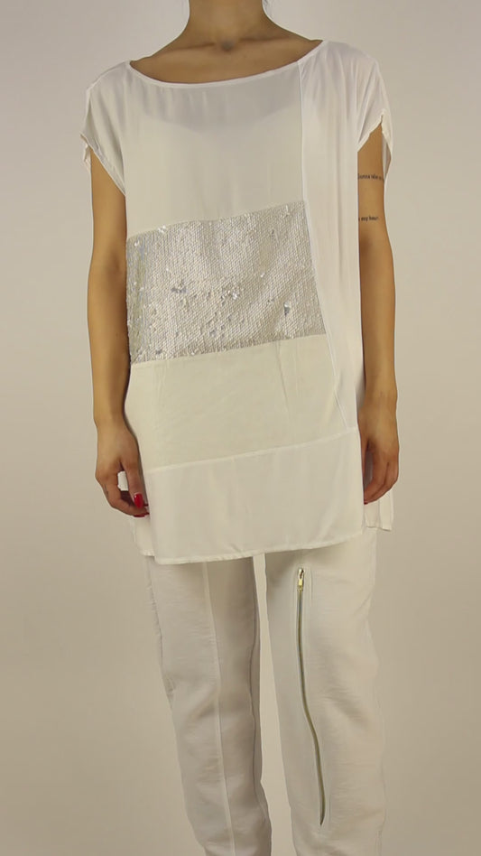 SS.030.TUNIC